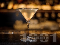  Mayflower Martini  ,      -   